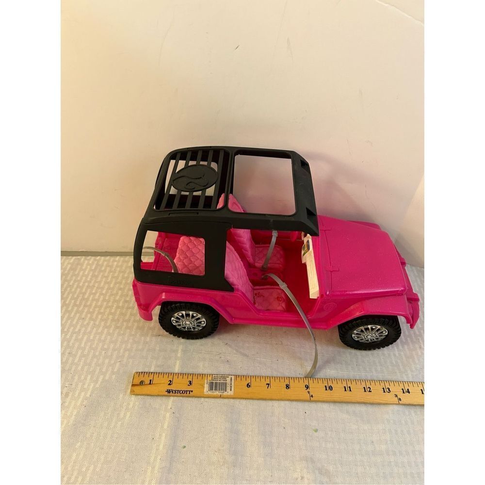Barbie‎ doll pink jeep pretend play